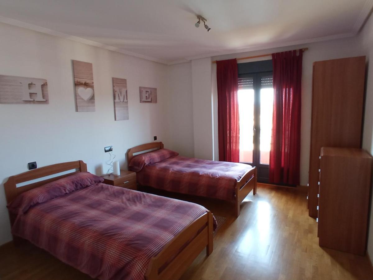 Vut El Negrillo 15 Apartment อัสตอร์กา ภายนอก รูปภาพ